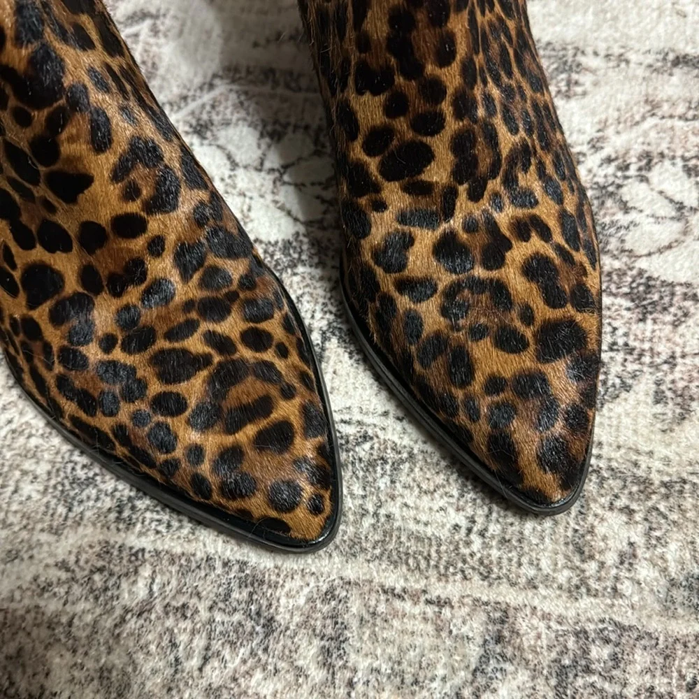 EUC Marc Fisher Leopard Ankle Boots - Picture 2 of 6